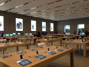 Apple Store w Berlinie - ifun.de