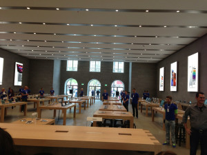 Apple Store w Berlinie - ifun.de