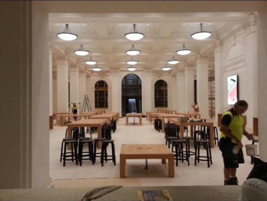 Apple Retails Store - Brisbane, Australia