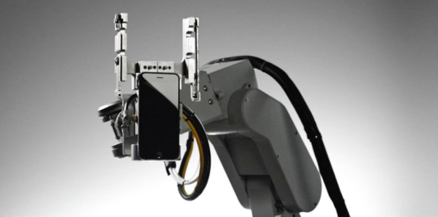 apple-live-event-liam-10-001